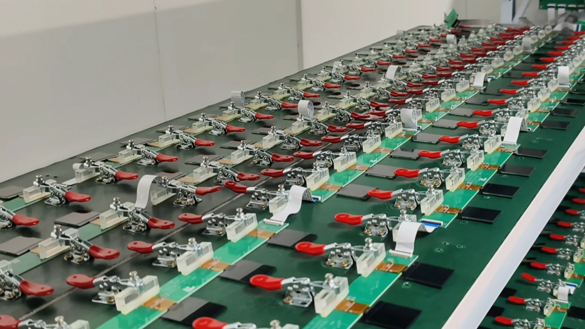 Ontwerpgids voor TFT-omgevingstemperatuur: professioneel advies van CNK Electronics